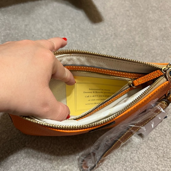 Dooney & Bourke Pebble Grain Large Wristlet - Picture 6 of 6